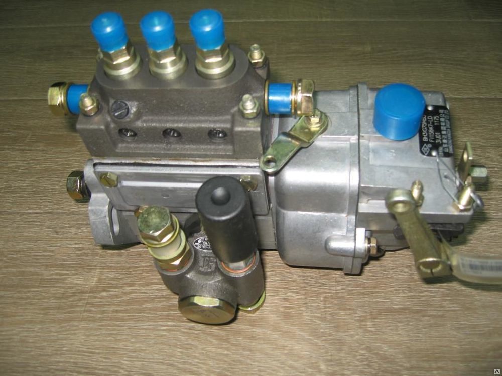 8. Топливный насос тнвд евро3 cummins isle. Топливный насос донг фенг. Тнвд донг фенг. Насос топливный высокого давления 3973228.