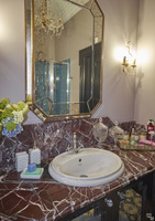 Столешница в ванную мрамор Россо Леванте