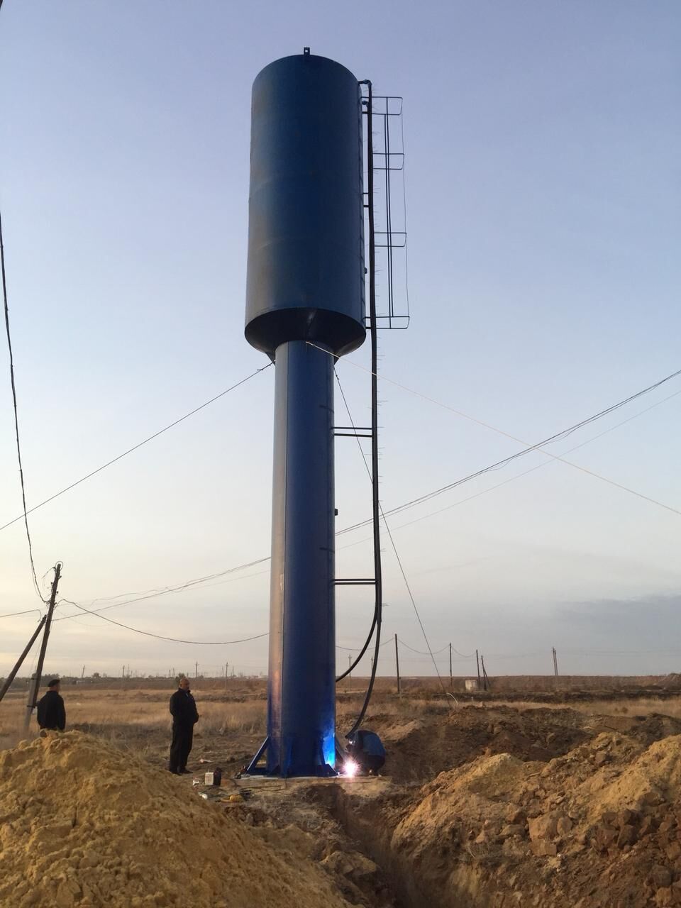 Водонапорная башня Рожновского 8 м3 вертикальная цилиндрическая стальная 5
