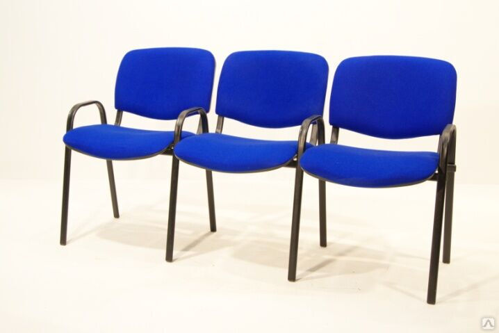 Блок-стульев на базе стула офисного ИЗО с высокими подлокотниками