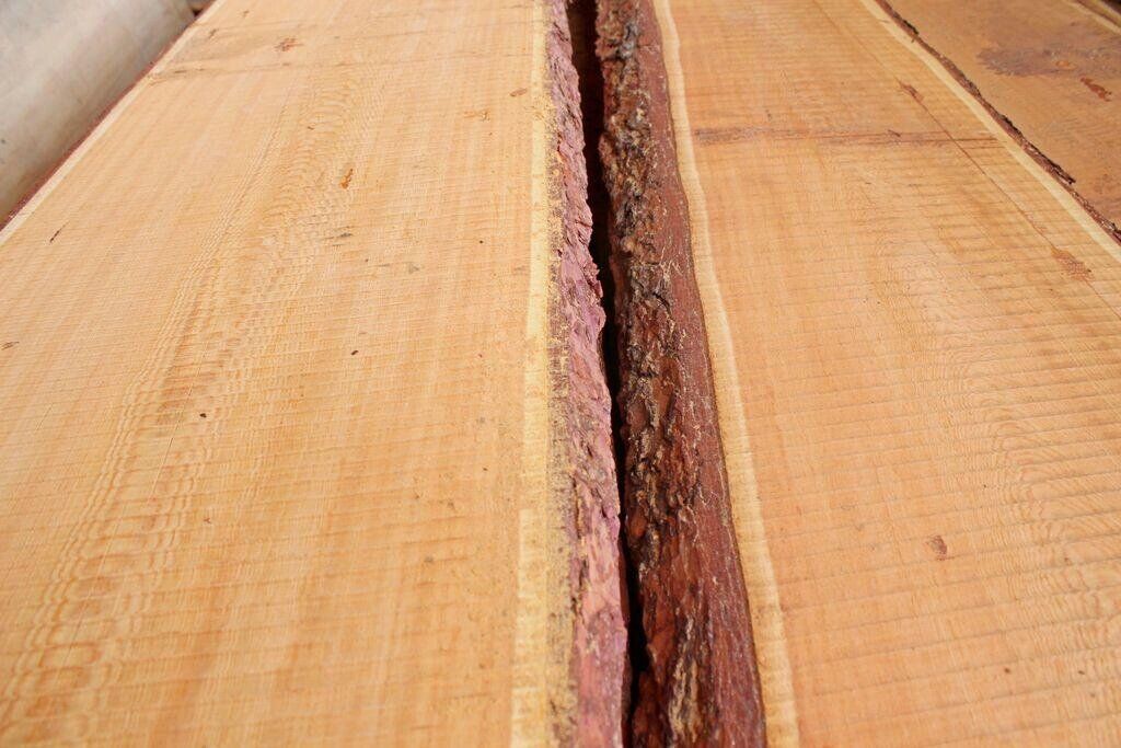 Слэб доска лиственница необрезная, строганная 20-22х150-300х3000 мм Доски деревянные Собственное производство 3
